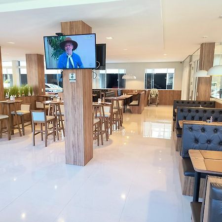 Id Hotel Passo Fundo Eksteriør billede